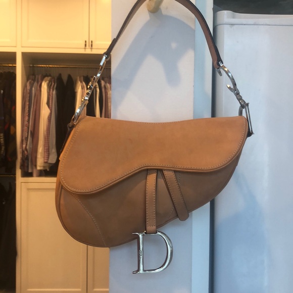 Dior Handbags - Dior popular bag